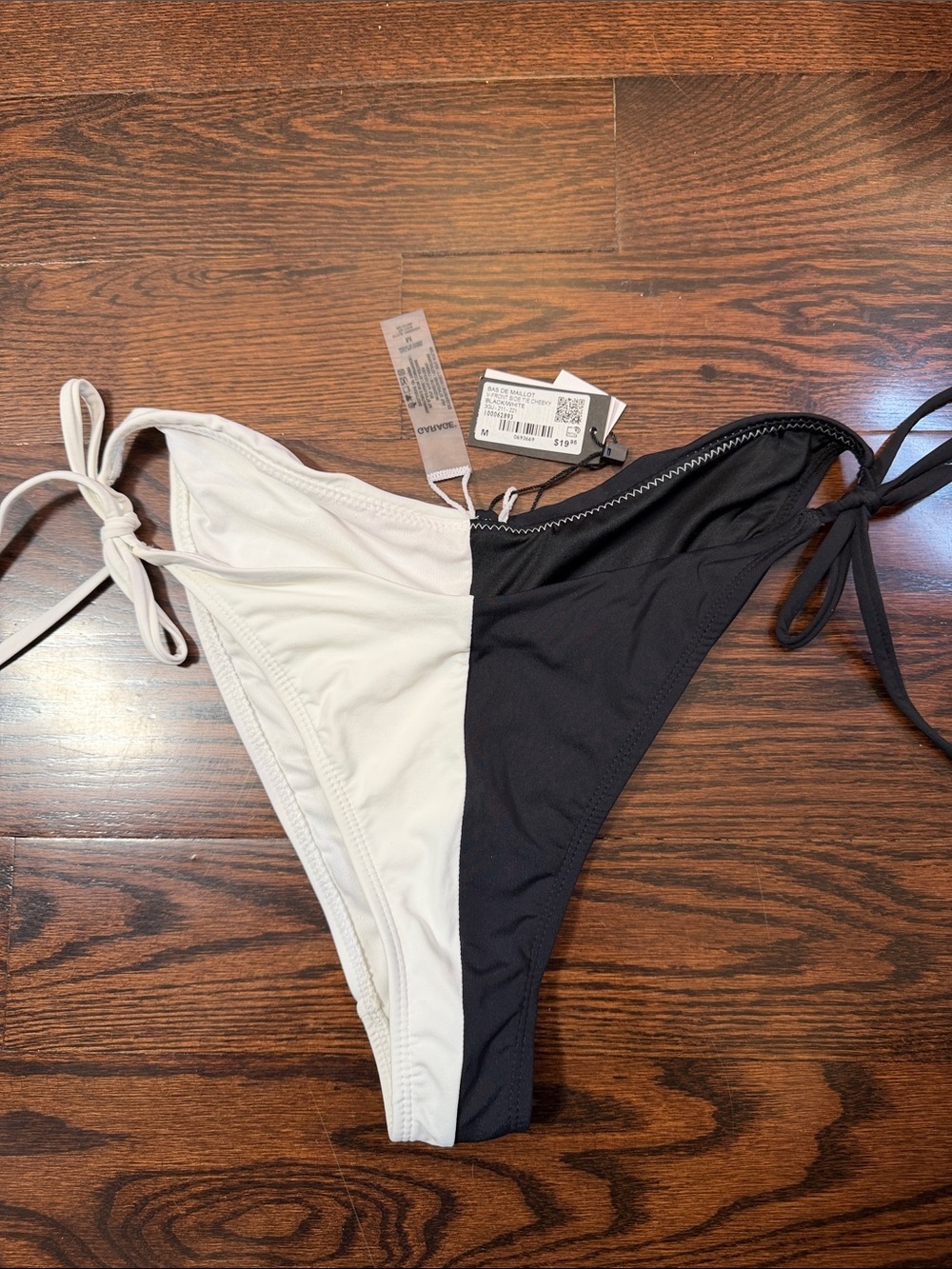 Brand new Garage Two-Tone Black & White Women’s Tie-Side Bikini Bottom M